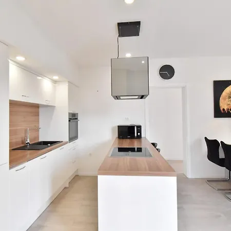 Hébergement de vacances Zoran By Interhome